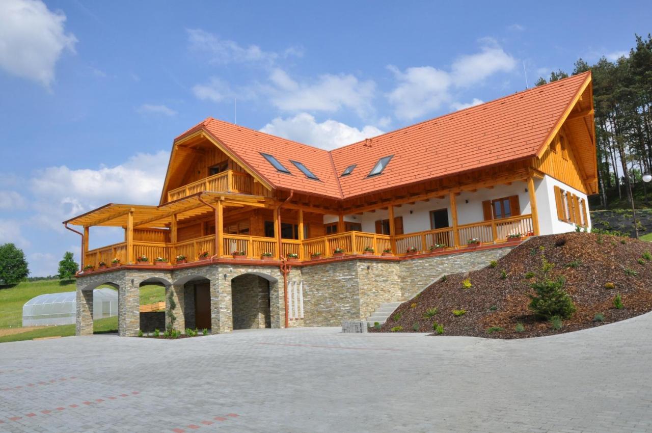 Szloven Mintagazdasag Felsőszölnök Exterior foto